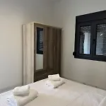 Mirage Luxury Living Vilă *