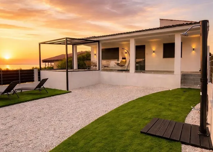 Mirage Luxury Living *