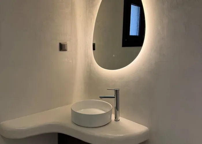 Mirage Luxury Living *